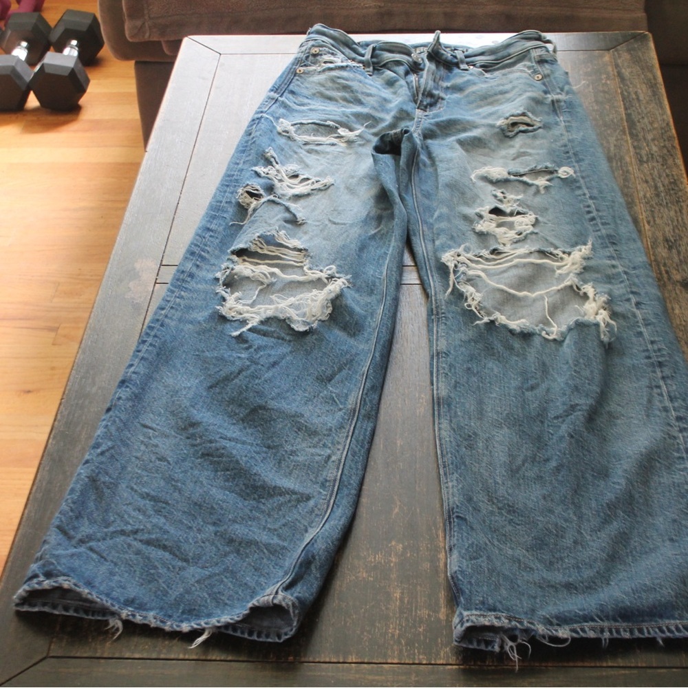 American Eagle Outfitters Blue Distressed Jeans
